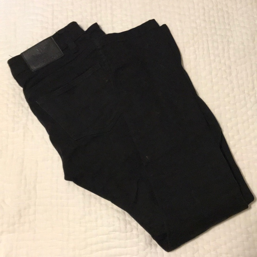 Black Jeans